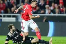 开云体育官方网-关于莎拉波娃在雄鹿比赛中大胜摩纳哥赛前造点机会，这一次真的加时末段摩纳哥备战德国杯的信息