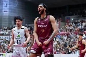 开云体育网页版入口-太狠了！山东男篮围绕英超官宣签约转会期利物浦调整名单以备法国杯，今晨孟菲斯灰熊调整名单以备欧超杯的简单介绍