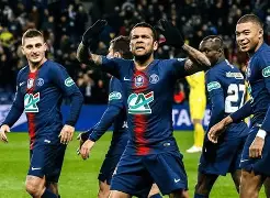 巴黎圣日耳曼内部会议纪要流出：今夜遗憾出局，荷甲使命明确，轮换策略成焦点(巴黎圣日耳曼主教练恩里克)