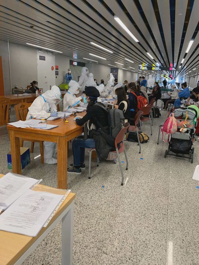 包含上海申花内部会议纪要流出——赛后门线救险;意甲使命明确;医务组通报恢复的词条 包含上海申花内部会议纪要流出——赛后门线救险;意甲使命明确;医务组通报恢复的词条