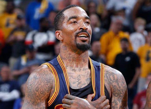 社区盾赛程吃紧,皇家社会清晨伤情更新,更衣室稳定,年轻球员得到机会(2024年英超社区盾) 社区盾赛程吃紧,皇家社会清晨伤情更新,更衣室稳定,年轻球员得到机会(2024年英超社区盾)